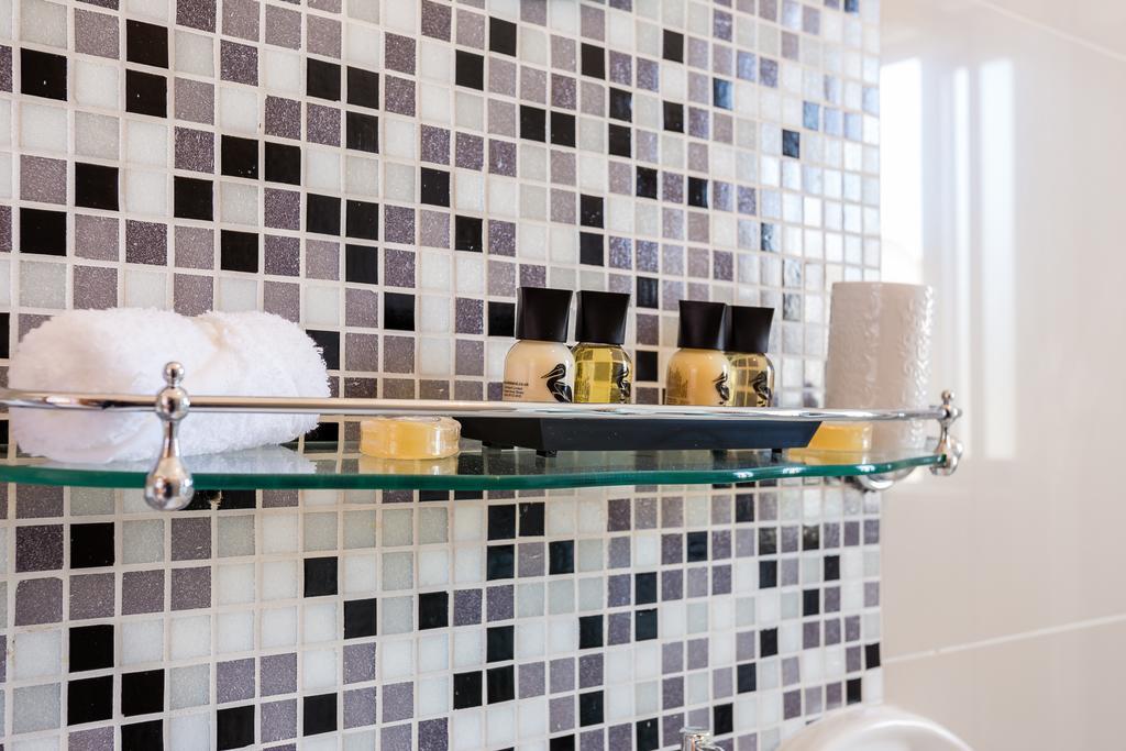 Seaview Luxury Penthouse With Shared Swimming Pool Apartman Għajnsielem Kültér fotó