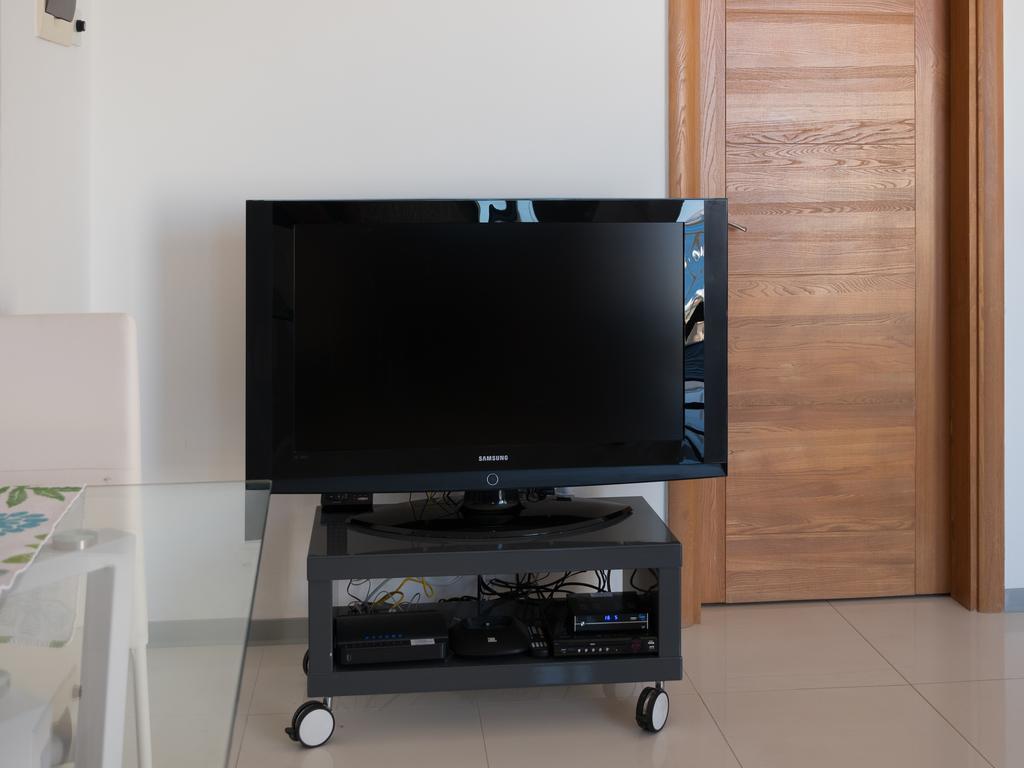 Seaview Luxury Penthouse With Shared Swimming Pool Apartman Għajnsielem Kültér fotó