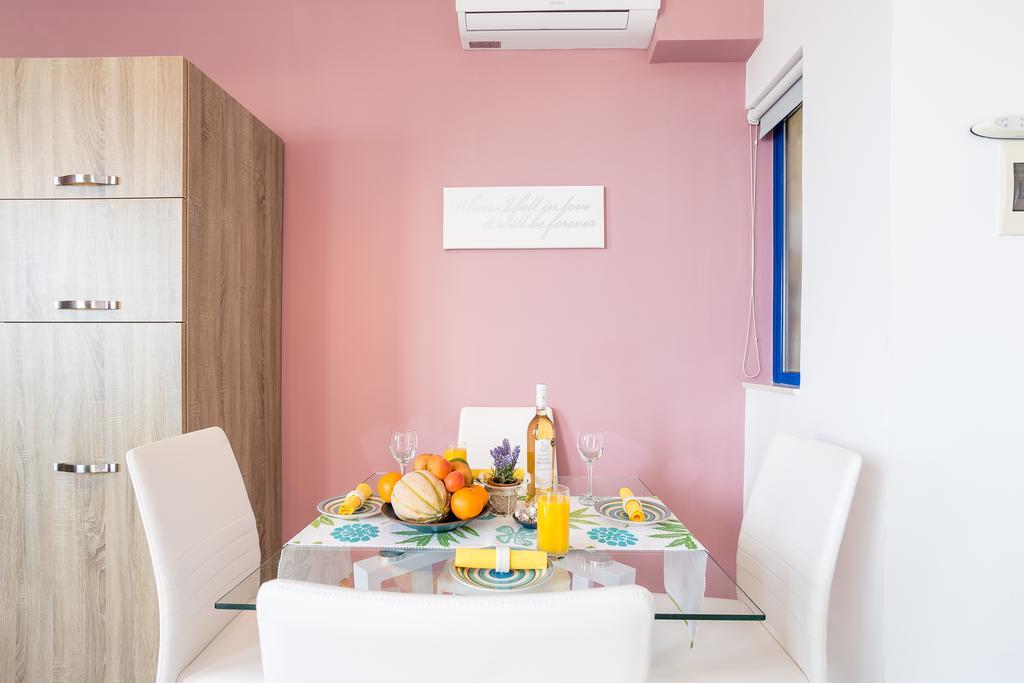 Seaview Luxury Penthouse With Shared Swimming Pool Apartman Għajnsielem Kültér fotó